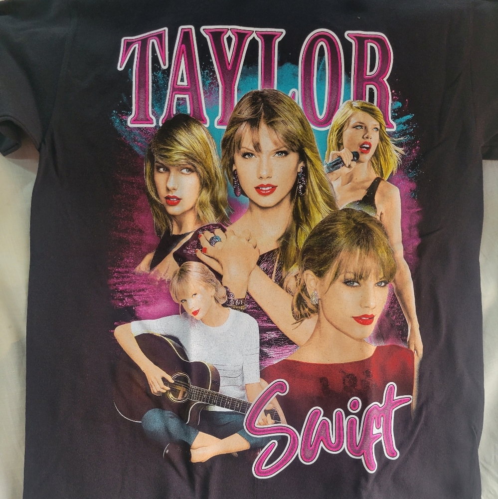 Taylor Swift T SHIRT